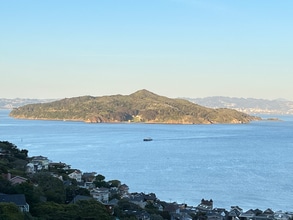 438 Sausalito Blvd in Sausalito, CA - Building Photo - Building Photo