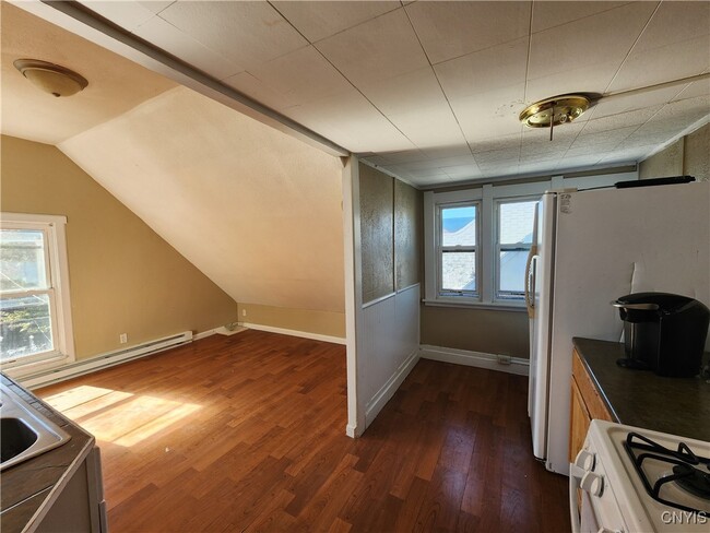 property at 927 State St