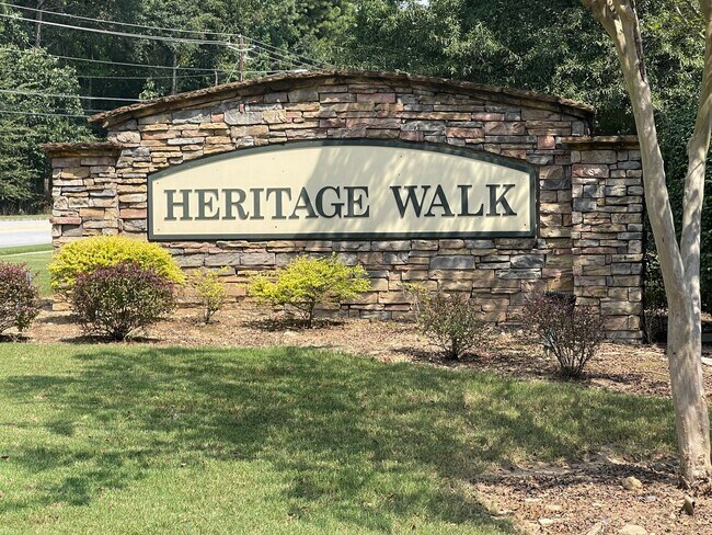 6206 Flat Trce in Union City, GA - Building Photo - Building Photo