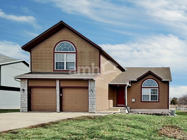 property at 713 Derby St