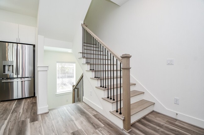 property at 11119 Savannah Woods Ln