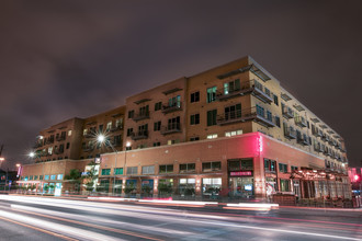 The Mosaic on Broadway in San Antonio, TX - Building Photo - Building Photo