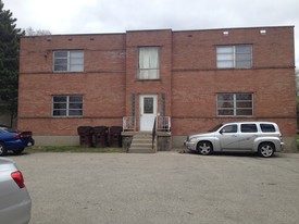 6605 Hasler Ln in Cincinnati, OH - Building Photo
