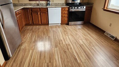 26 Bert Rd in Buffalo, NY - Building Photo - Building Photo