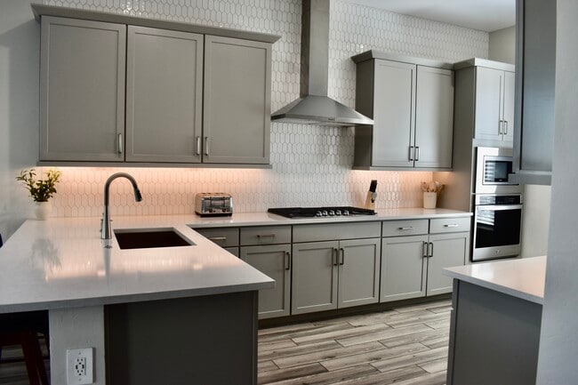 5128 E Coolbrook Ave in Scottsdale, AZ - Foto de edificio - Building Photo