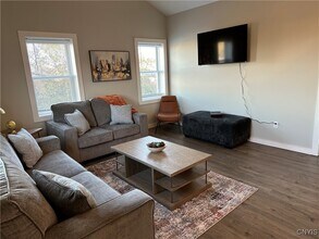 130 W 3rd St in Oswego, NY - Building Photo - Building Photo