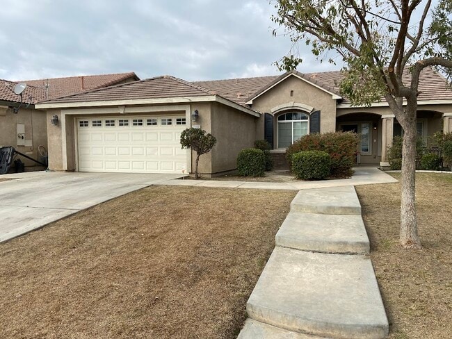 11100 Vista De Cally Dr in Bakersfield, CA - Building Photo - Building Photo