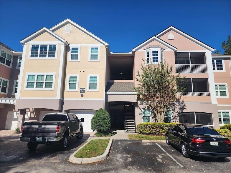 6663 Queens Borough Ave, Unit 202 in Orlando, FL - Building Photo