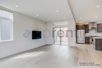 718 N 49th St in Seattle, WA - Building Photo - Building Photo