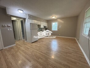 229 College Ave in Des Moines, IA - Building Photo - Building Photo