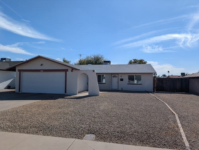 3625 W Caribbean Ln in Phoenix, AZ - Building Photo