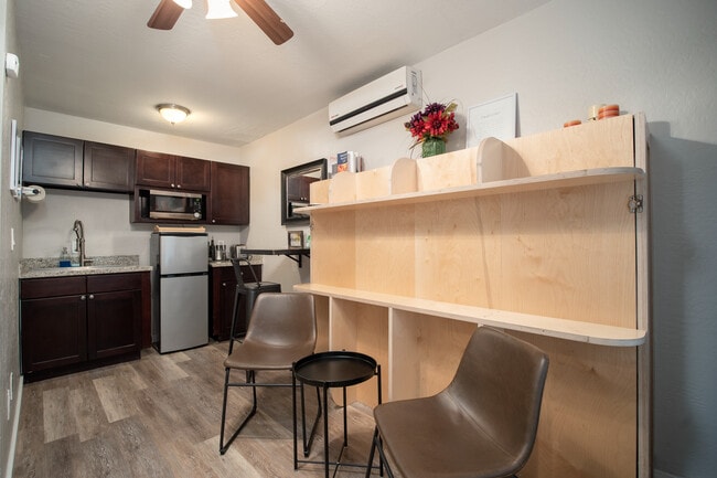 1333 E Thomas Rd in Phoenix, AZ - Building Photo - Building Photo