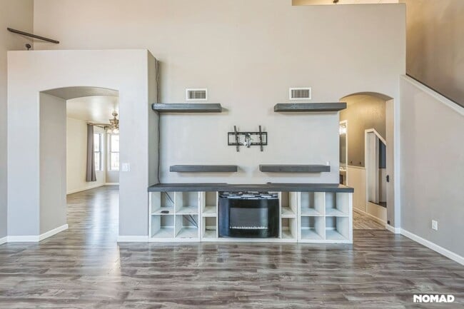 1836 N Stapley Dr in Mesa, AZ - Building Photo - Building Photo