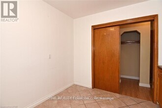 65 Irving Pl in London, ON - Building Photo - Building Photo