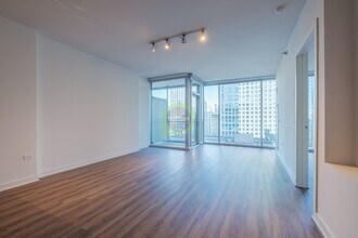 355 N Wells St in Chicago, IL - Building Photo - Building Photo