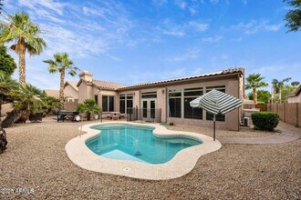 7262 W Firebird Dr in Glendale, AZ - Building Photo - Building Photo