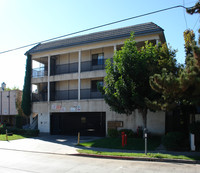 1014 N Parton St in Santa Ana, CA - Foto de edificio - Building Photo