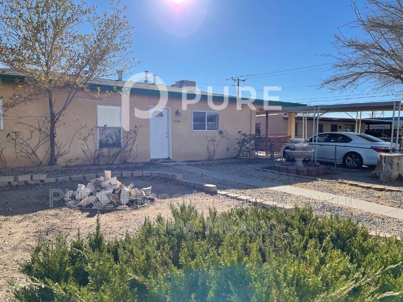5006 Headingly Ave NE in Albuquerque, NM - Foto de edificio
