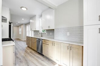 137 Collins Ave in Pleasantville, NJ - Building Photo - Building Photo
