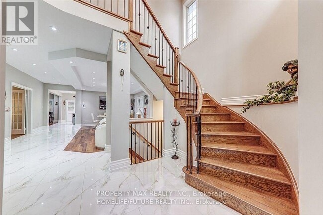 28 Billancourt Cres in Brampton, ON - Building Photo - Building Photo