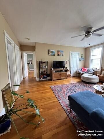 236 Cypress St, Unit 3