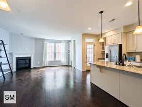 5462 Stream Bank Ln in Greenbelt, MD - Building Photo - Building Photo