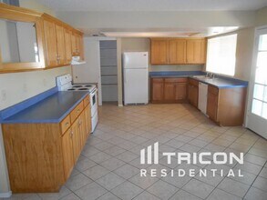 712 W Gary Dr in Chandler, AZ - Building Photo - Building Photo