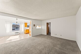 9628 Lower Azusa Rd, Unit Unit 15 in Temple City, CA - Building Photo - Building Photo