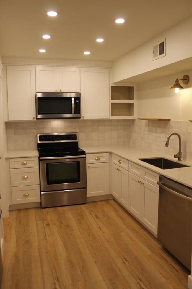 1508 Theresa Dr in Charleston, SC - Foto de edificio - Building Photo