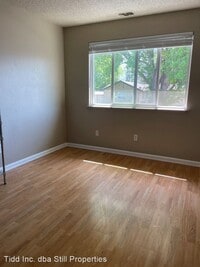 100 Simon St SE photo'