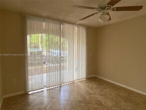 2173 Renaissance Blvd in Miramar, FL - Building Photo - Building Photo
