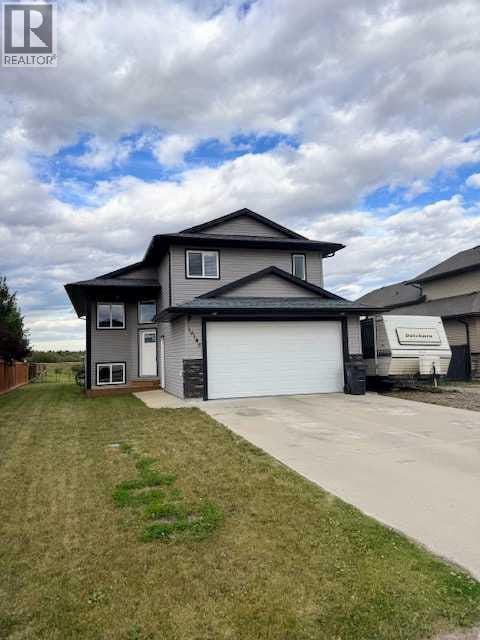 10145-10197 97 St in Sexsmith, AB - Building Photo