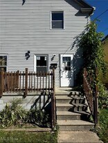 1017 Washington Ave in Lorain, OH - Building Photo