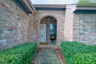 4439 Morris Dr in Pearland, TX - Building Photo - Building Photo