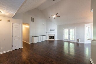 2638 English Oaks Ln NW in Kennesaw, GA - Building Photo - Building Photo