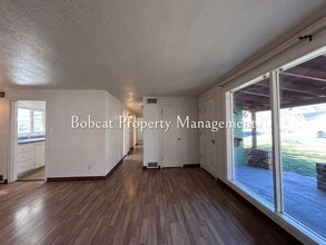 719 W 5th St in Carson City, NV - Building Photo - Building Photo