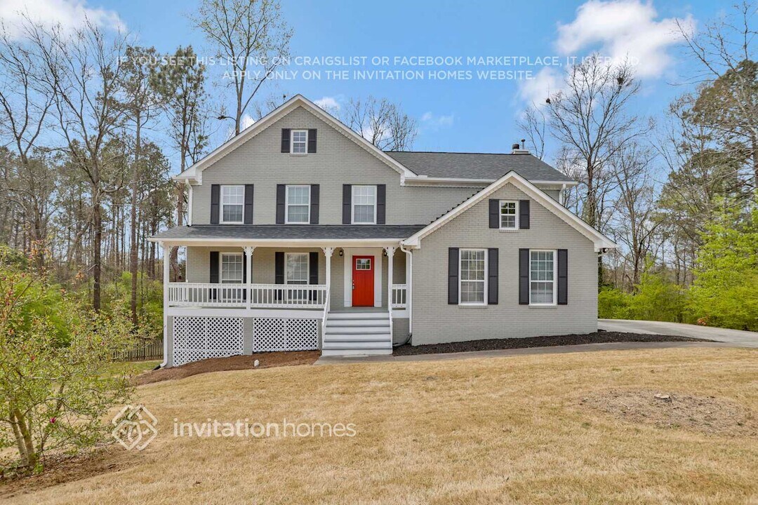1795 Summit Edge Cir in Loganville, GA - Foto de edificio