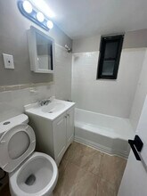 110 Washington St in East Orange, NJ - Foto de edificio - Building Photo