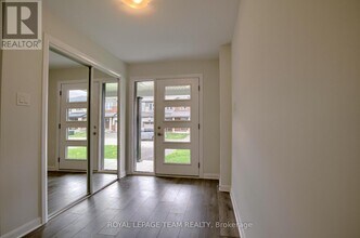 280 Elsie MacGill Walk in Ottawa, ON - Building Photo - Building Photo