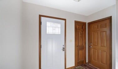 128 Alpine Dr in Findlay, OH - Building Photo - Building Photo