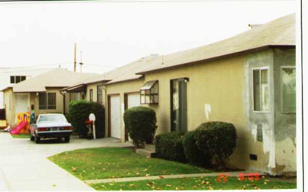 930-932 N Idaho St in San Mateo, CA - Building Photo - Building Photo