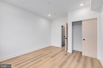 511 W York St in Philadelphia, PA - Building Photo - Building Photo