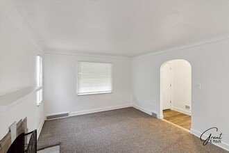 12390 Duchess St in Detroit, MI - Building Photo - Building Photo