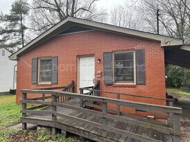 1328 S Franklin St in Rocky Mount, NC - Building Photo