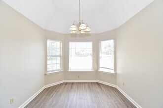 7653 Fox Hunt Dr E in Olive Branch, MS - Building Photo - Building Photo