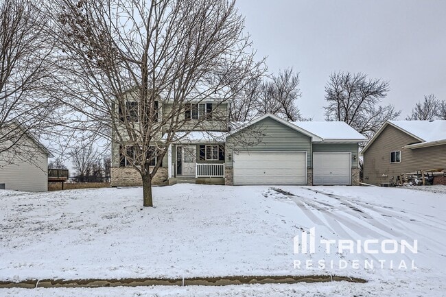 428 Dillon Ave N in Montrose, MN - Building Photo - Building Photo