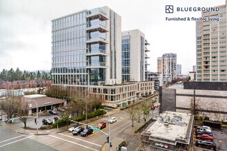 10351 NE 10th St in Bellevue, WA - Building Photo - Building Photo