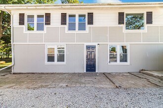 181 SE State Rte 13 in Warrensburg, MO - Building Photo - Building Photo