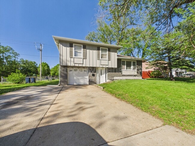 7800 E 91 St in Kansas City, MO - Building Photo - Building Photo
