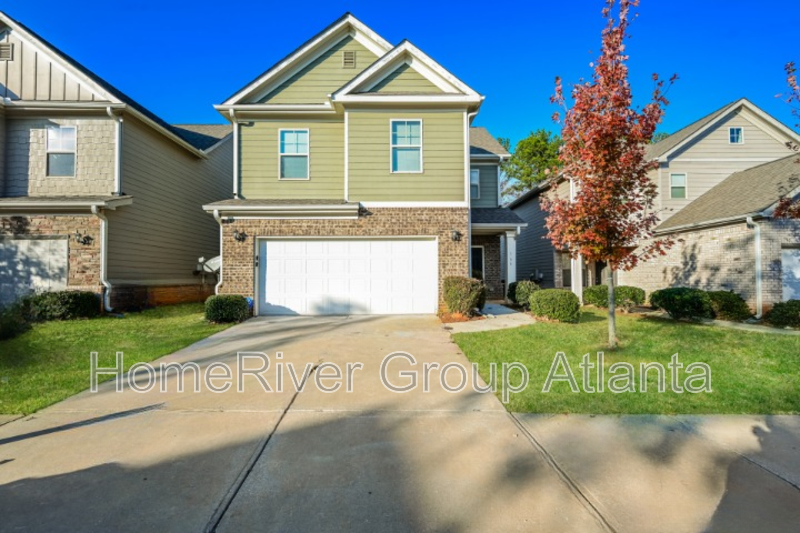 166 Daisy Cir in Mcdonough, GA - Building Photo